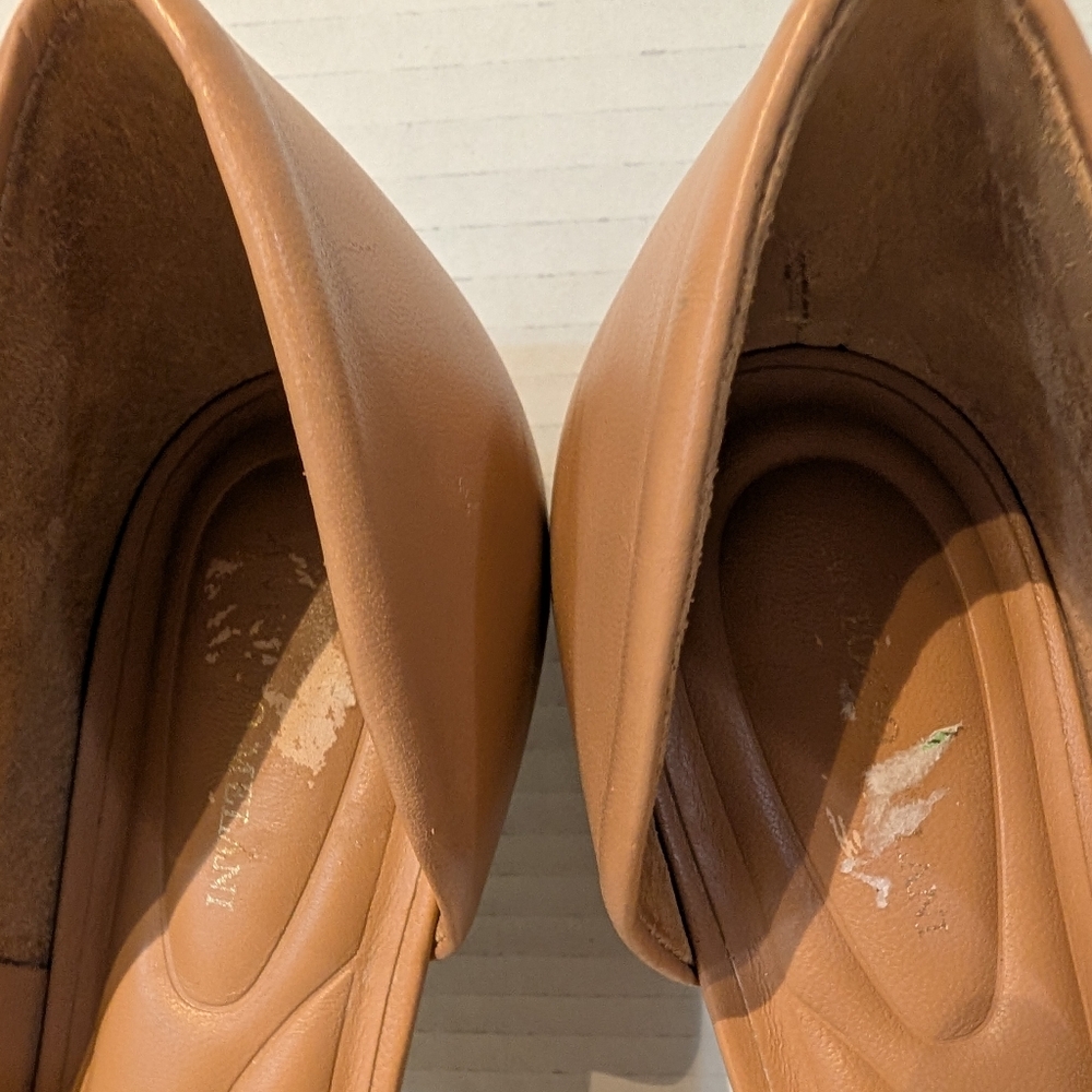 Antonio Melani Tan Flats Leather Sz. 7 1/2 - Picture 12 of 12
